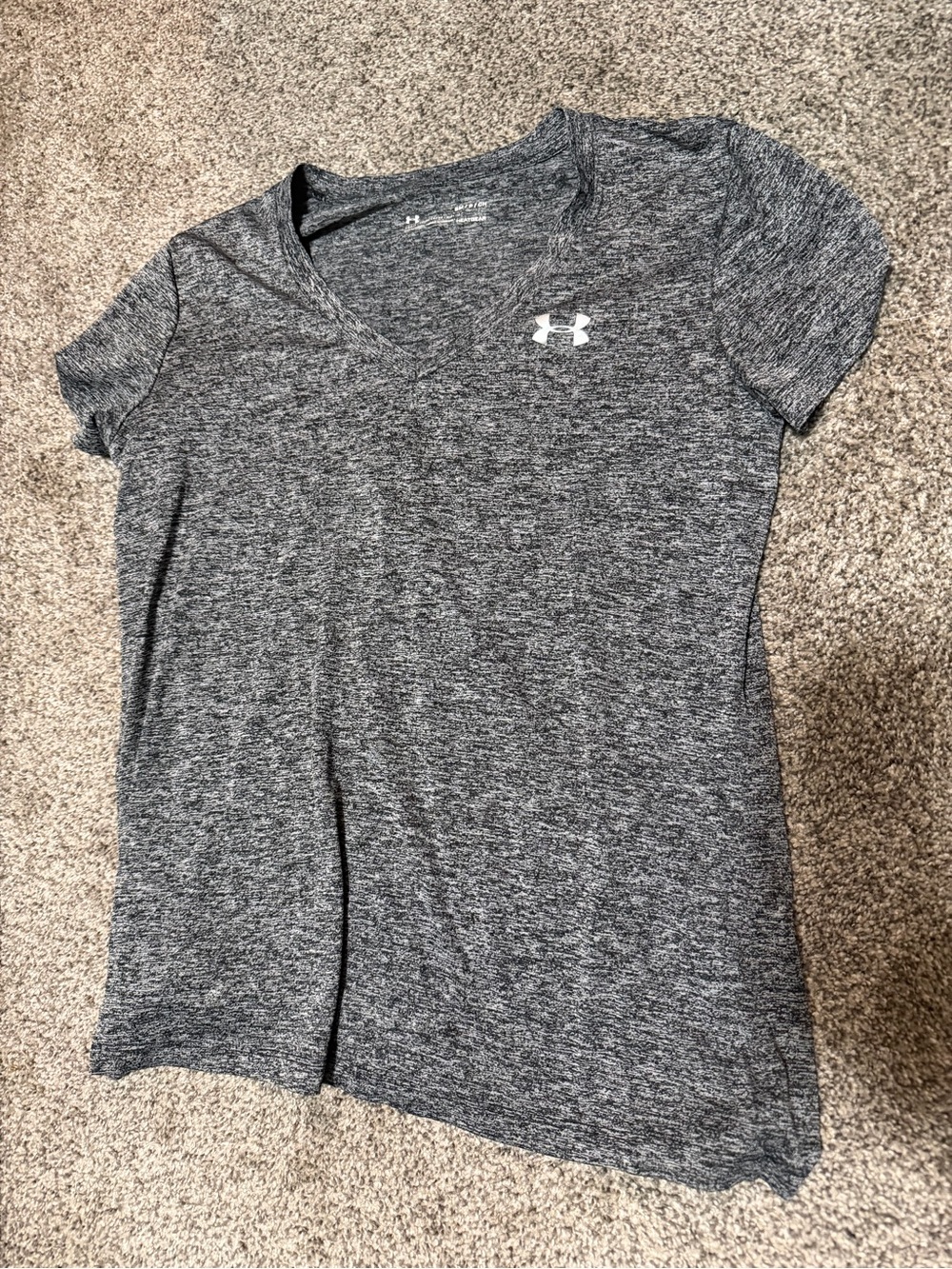 Under Armour Women’s Heather Gray V-Neck Performance Tee